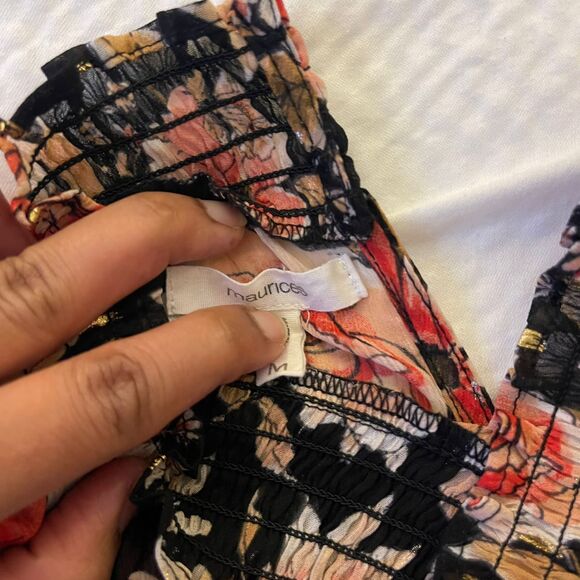 Maurices Women's Black Spring Floral Smocked Neck Top Long Sleeve Blouse Size M - Picture 6 of 9